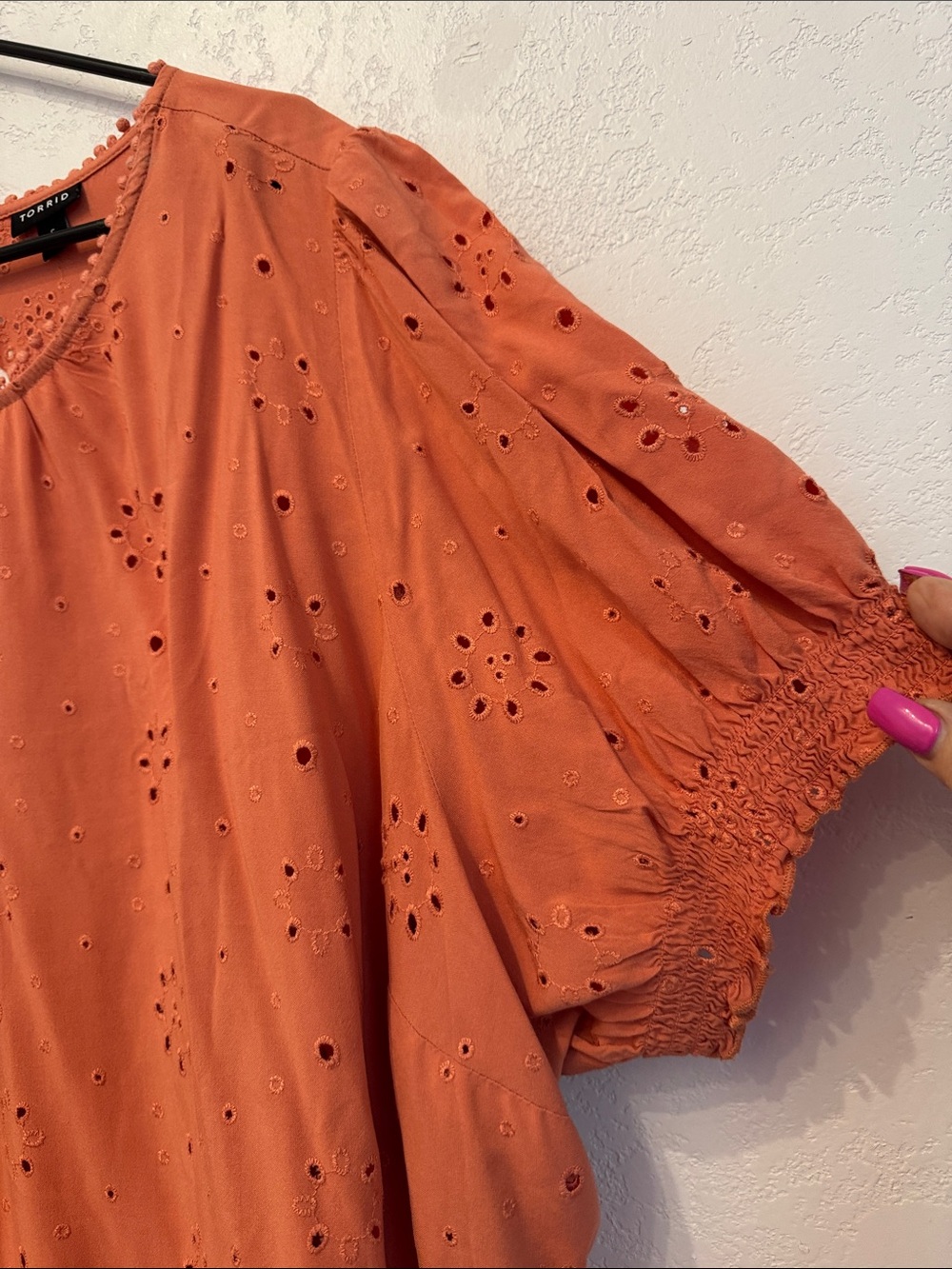 torrid Burnt Orange Eyelet Puff Sleeve Tunic - Picture 10 of 15